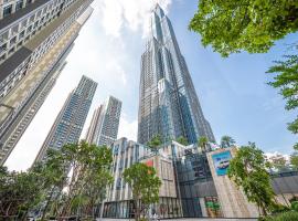 Landmark 81 and Vinhomes Riverside Residence, hotel in Binh Thanh, Ho Chi Minh City