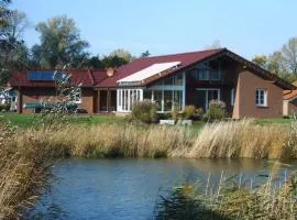 Seeperle Modern retreat