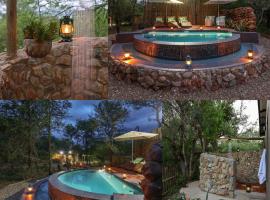 Grace of Africa, Couples 5 STAR Nature Lodge, hotell i nærheten av Lionspruit Game Reserve i Marloth Park