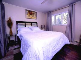 KING SUITE ON 16TH AVE, homestay sa Anchorage
