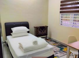 HAZZ Homestay Kulim, hotel in Kulim