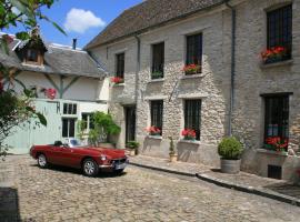 Au Relais de Chaussy, hotel near Villarceaux Golf Course, Chaussy