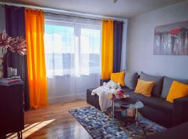 2 room apartment in Ziniunai 2km from Joniskis ,,Emvika,,, leilighet i Joniškis