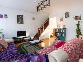 La Maison Du Bonheur PARIS CDG AIRPORT, Bourget, Parcs Astérix,Expos, Disney Land,, hotel en Gonesse