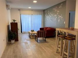 Departamento Amoblado de lujo!, apartamento em Pilar