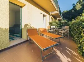 Beautiful Apartment In Deiva Marina