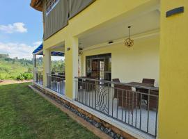 Kaije Country Cottages, hotell i Fort Portal
