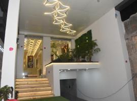 Deoghar में, होटल HOTEL LAWANG SIGNAGE