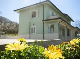 B&B SARDES