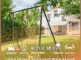 LE GARDEN -MAISON-2Parking-Jardin-Terrasse-Babyfoot-wifi, hotel v mestu Cergy