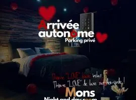 Zen Mons Obscure Elegant Love Room Bois d'Havré