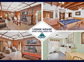 Lodge House-Family Cabin with Pool Table by Big Bear Vacations, hotel in Big Bear Lake