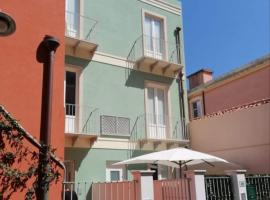 LA REGGIA APARTMENTS MILAZZO, apartament cu servicii hoteliere din Milazzo