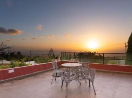 Casa con terraza en Tajuya, מלון באל פאסו