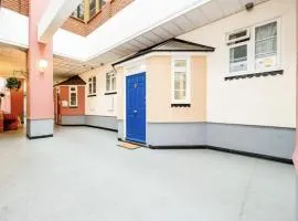 Queensgate centre