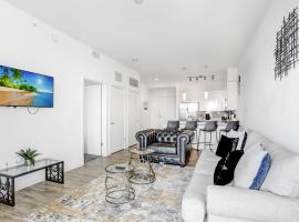 Downtown Tampa Gem 1-BD w/Pool, Gym, & Sky Lounge, hotel in Tampa