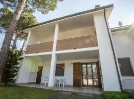 Ferienhaus in Lido Di Volano mit Terrasse, Grill und Garten