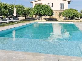2 Bedroom Lovely Home In Noto, hotel en Noto