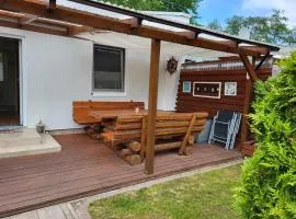 Bungalow Steps from the Sea