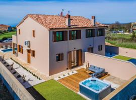 Family villa with pool, wellness, hotel in Vodnjan