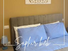 Saphir b&b, מלון למשפחות בנארדו