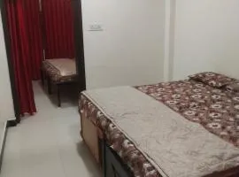 Maa yatri niwas home stay ujjain