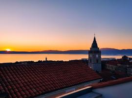 Casa del Capitano, viešbutis mieste Omišalj