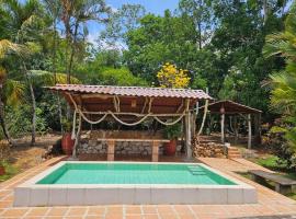 Villa Thuja, 3B, place for a relaxing getaway, hotel v destinaci Nances