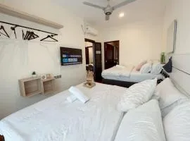 Paragon Suites Jacuzzi Suites JCHome by MWM