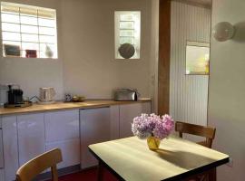 Villanelle maison en centre hyper calme et au vert