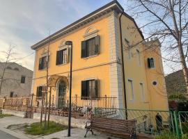 La Casa sul Lungarno, apartment in Uliveto Terme