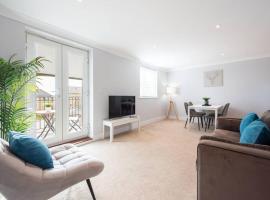 Space Apartments - Colchester -TwoBed TwoBath Flat with Balcony, hotel en Mile End
