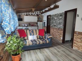 Casa Vacacional Lupe – apartament w mieście Vallehermoso