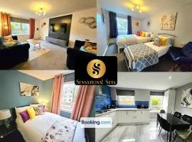 Lovely 3 bedroom Apartment By Sensational Stay Short Lets & Service Accommodation with 6 beds