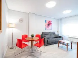 Apartamentos GO - Génova Parquesol - Parking Gratuito