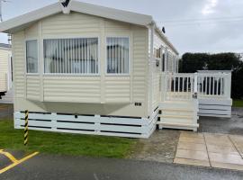 Olivia Ann, campsite in Caernarfon