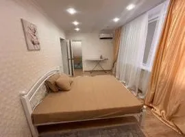 Первая береговая линия, набережка