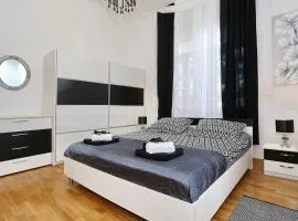 Spacious apartment Zarita