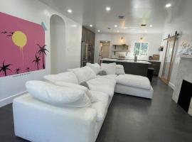 Artsy Oasis: Design District Gem, hotell i Miami