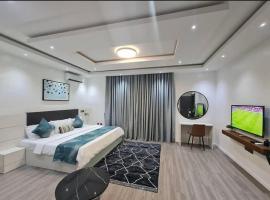 1 bedroom furnished apartment, hotel v destinaci Jidu