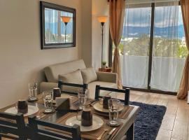 Petápolis 1 - Luxury Apartment Airport with Pool - Zona 12 de la Ciudad de Guatemala, hotel en Guatemala