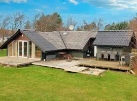 7 person holiday home in Fjerritslev-By Traum
