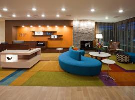 Fairfield Inn & Suites by Marriott St. Paul Northeast, hotel with pools in Vadnais Heights