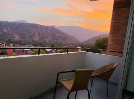 ¡Vista Increíble Apartamento Tamarindo!
