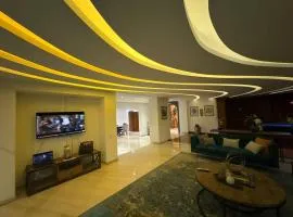 Luxurytravelhome millionaires