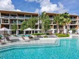 Wyndham Grand Nai Harn Beach Phuket, מלון בחוף נאי הרן