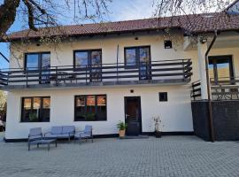 Casa 7 SATE apartament, hospedagem domiciliar em Săcele