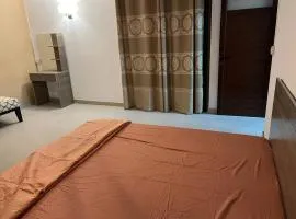 Adorable 2 Bedroom Apartment