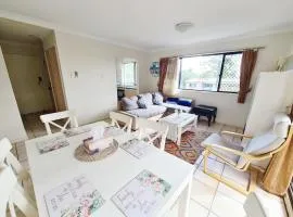 Charming 2bd apt near UQ & ferry