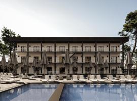 VILLA DIANA, hotel with pools in Solotvyno